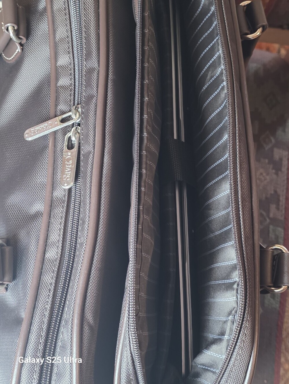 Chaps Richmond Park Travel Bag Large Weekender Tote, Laptop/Luggage Sleeve - Picture 9 of 14